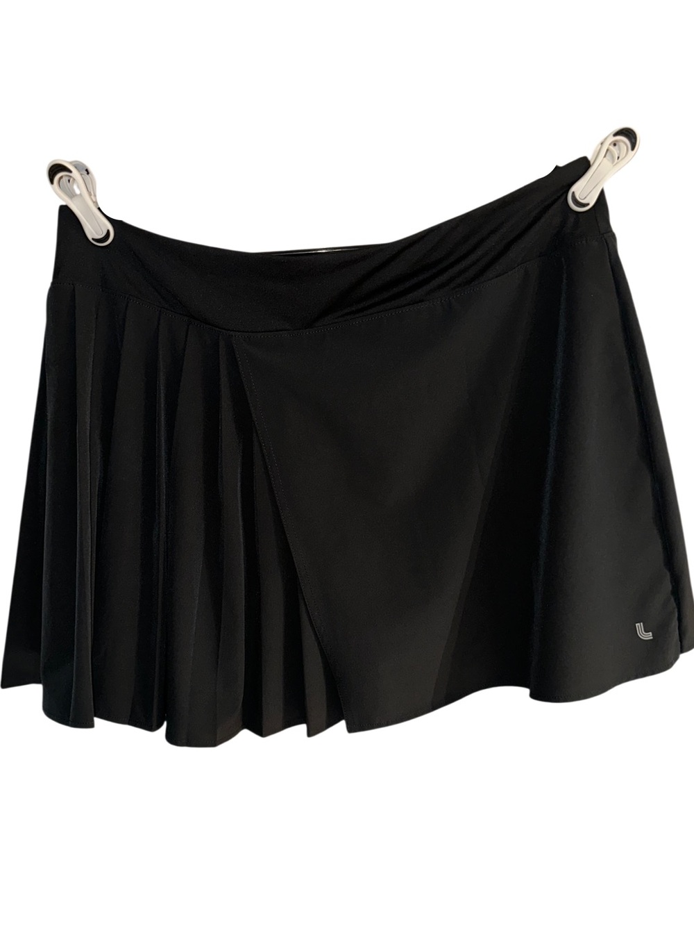 LOLË STEP-UP SKORT - Picture 2 of 4